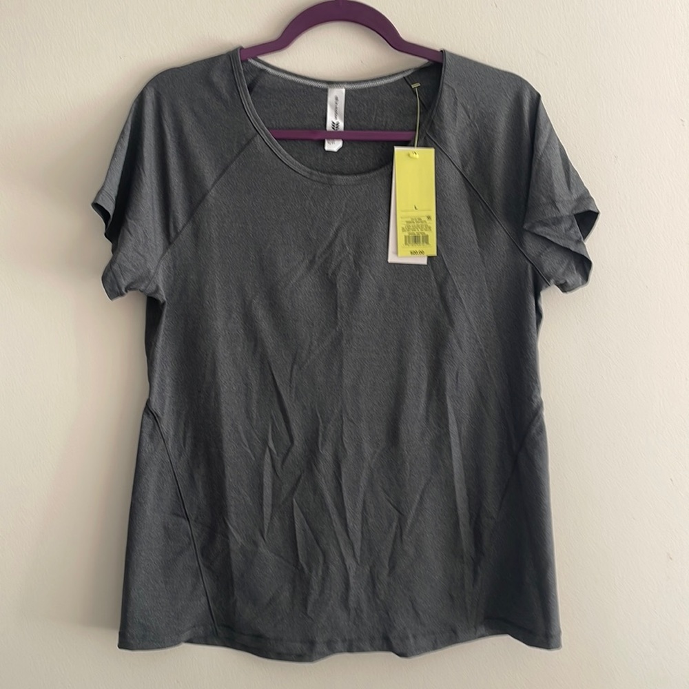 Fitness Shirt Dry Fit Size Large NWT